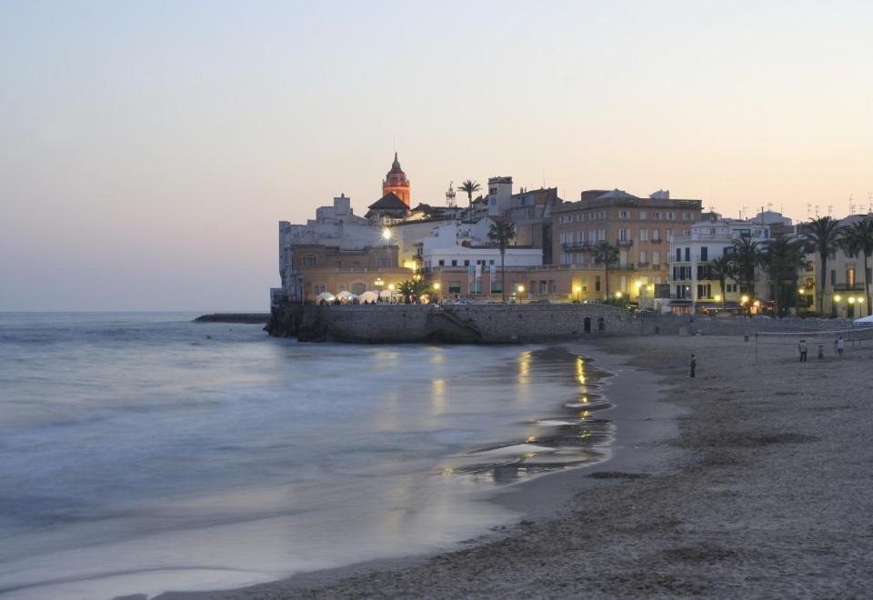 Mediterraneo Apartahotel 4*